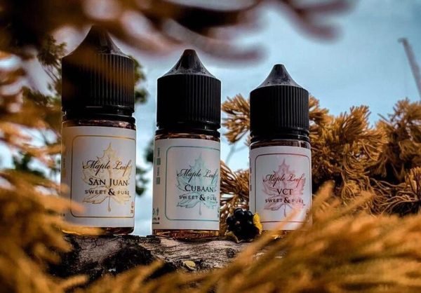 49dda69d81f1bb1b06df2de36b2a7957.jpg 加拿大原裝進口的 Maple Leaf 楓葉 30ML 小型電子煙油。